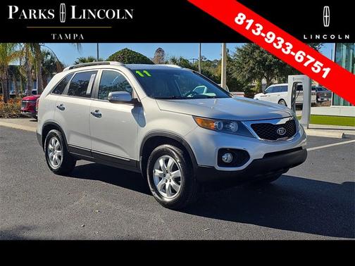 2011 Kia Sorento LX