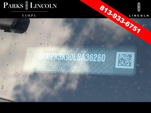 2020 Ford Edge Titanium