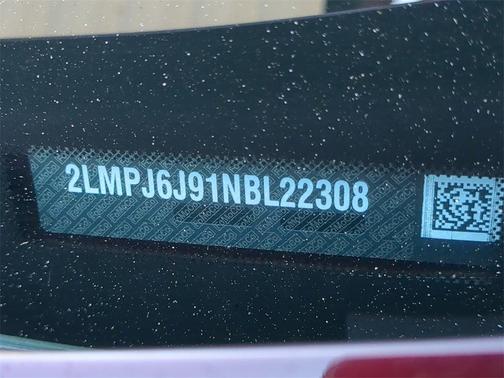 2022 Lincoln Nautilus Standard