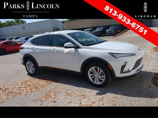 Summit White 2024 Buick Envista Preferred FWD