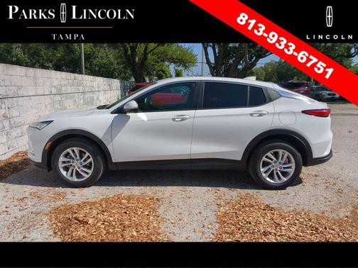 Summit White 2024 Buick Envista Preferred FWD