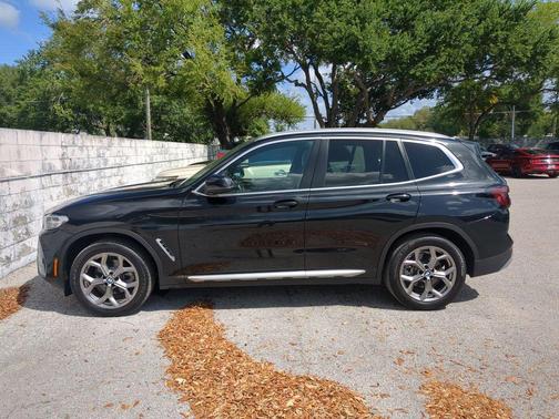 Black Sapphire Metallic 2022 BMW X3 sDrive30i