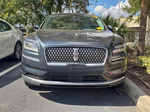 2022 Lincoln Nautilus Reserve