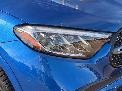 2023 Mercedes-Benz GLC 300 Base