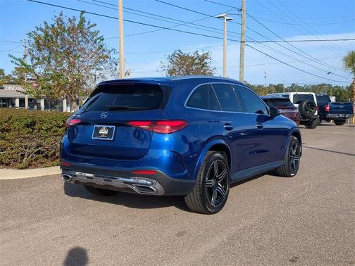 2023 Mercedes-Benz GLC 300 Base