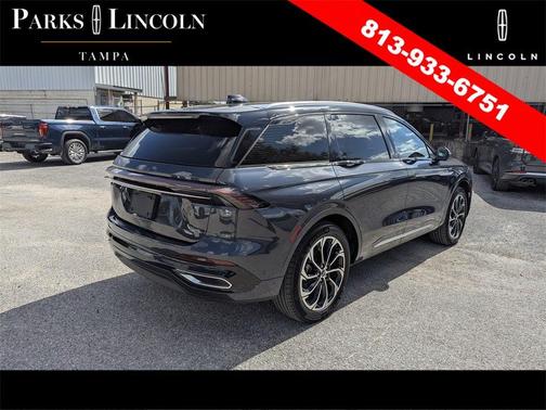 2024 Lincoln Nautilus Reserve