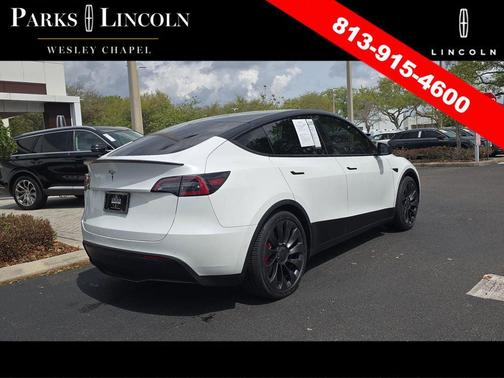 2022 Tesla Model Y Performance Dual Motor All-Wheel Drive