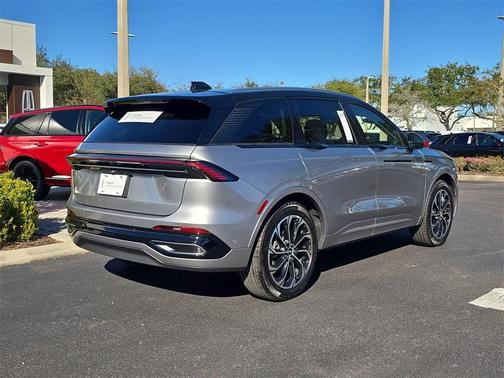 2024 Lincoln Nautilus Reserve