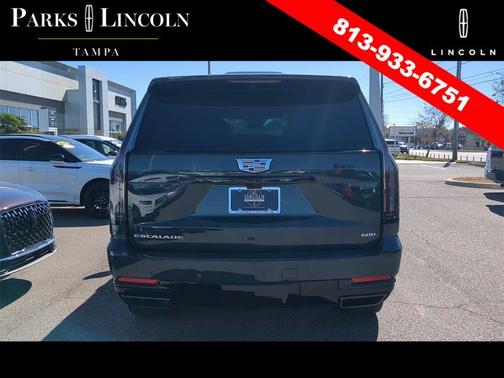 2025 Cadillac Escalade ESV Sport