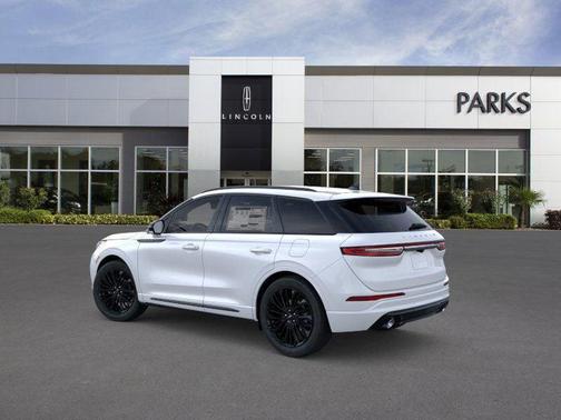 crystal white metallic clearcoat 2026 Lincoln Corsair Premiere