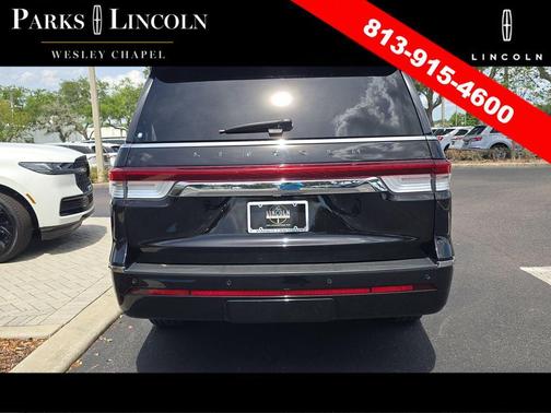 INFINITE BLACK 2022 Lincoln Navigator Black Label
