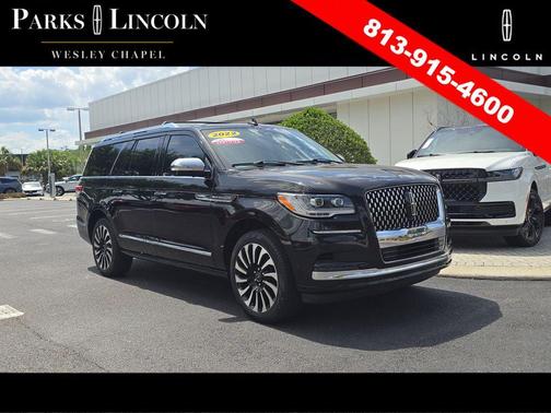 INFINITE BLACK 2022 Lincoln Navigator Black Label