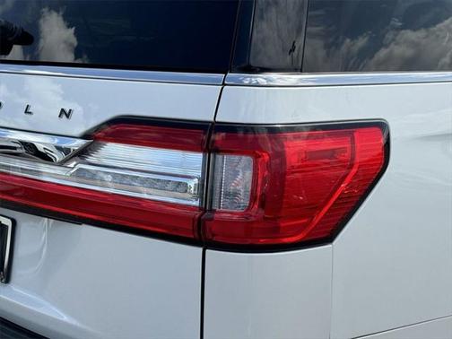 2020 Lincoln Navigator Black Label