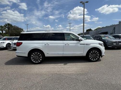 2020 Lincoln Navigator Black Label