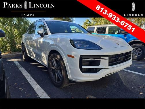 2025 Porsche Cayenne Cayenne