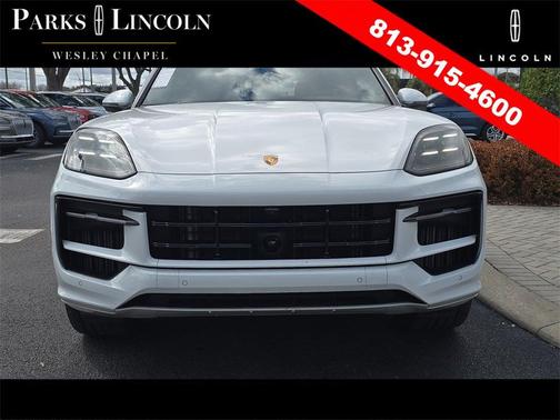 2025 Porsche Cayenne Cayenne