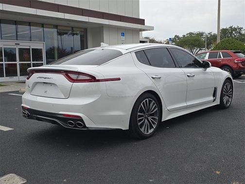 2018 Kia Stinger Premium
