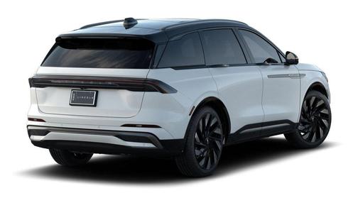 White Platinum Metallic Tri-Coat 2026 Lincoln Nautilus Reserve