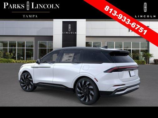 WHITE PLATINUM MET 3C 2026 Lincoln Nautilus Reserve
