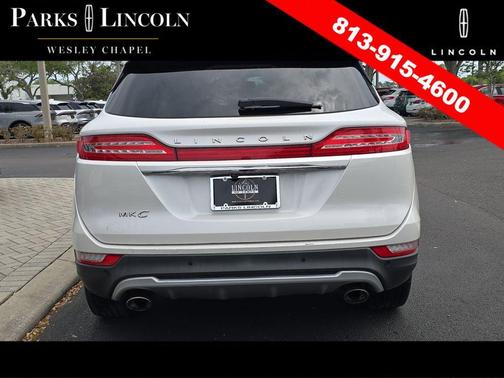 White Platinum Metallic Tri-Coat 2019 Lincoln MKC Standard