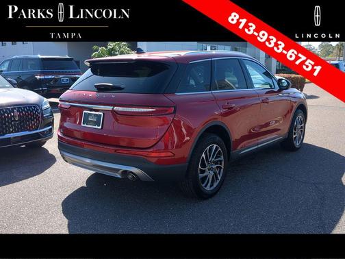 2022 Lincoln Corsair Standard