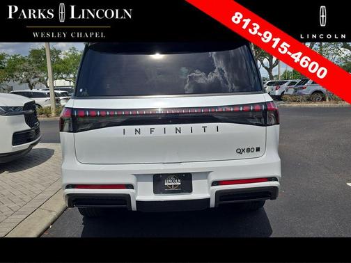 Radiant White/Black Obsidian 2025 INFINITI QX80 AUTOGRAPH AWD