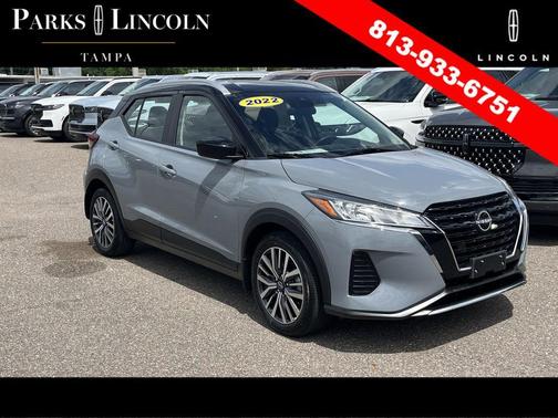 2022 Nissan Kicks SV