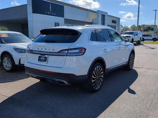 2022 Lincoln Nautilus Black Label