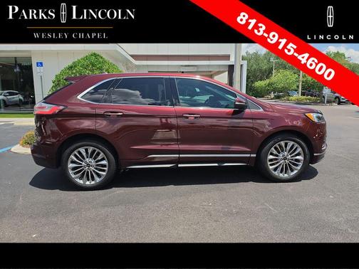 Burgundy Velvet Metallic Tinted Clearcoat 2020 Ford Edge Titanium