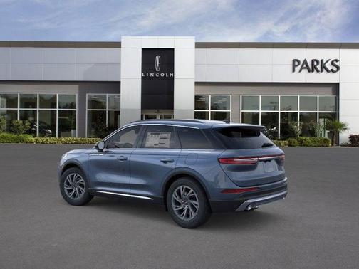 2025 Lincoln Corsair Premiere