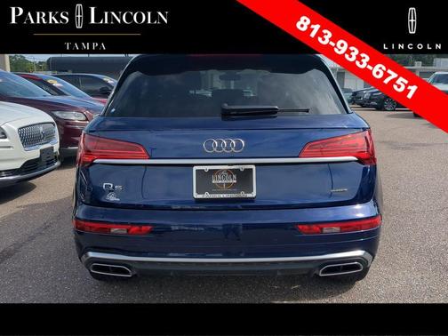 Navarra Blue Metallic 2024 Audi Q5 45 S line Prestige
