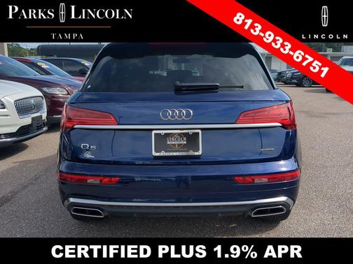 Navarra Blue Metallic 2024 Audi Q5 45 S line Prestige