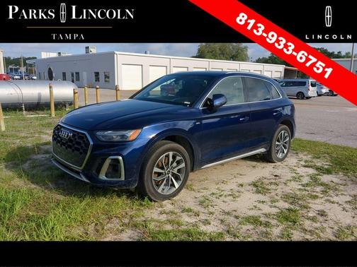 Navarra Blue Metallic 2024 Audi Q5 45 S line Prestige