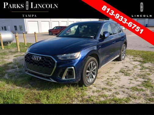 Navarra Blue Metallic 2024 Audi Q5 45 S line Prestige