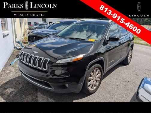 Diamond Black Crystal Pearlcoat 2017 Jeep Cherokee Limited