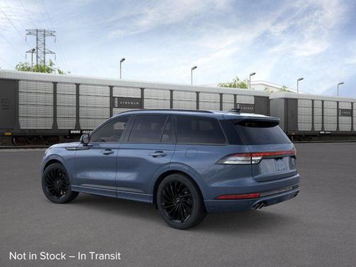 Whisper Blue Metallic Clearcoat 2026 Lincoln Aviator Reserve