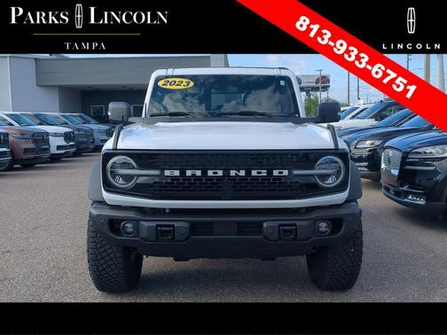 OXFORD WHITE 2023 Ford Bronco Wildtrak