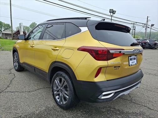 2023 Kia Seltos S