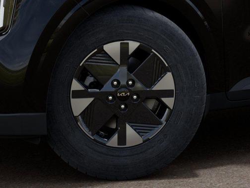 Aurora Black Pearl 2026 Kia Carnival Hybrid LXS