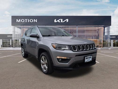 Billet Silver Metallic Clearcoat 2018 Jeep Compass Latitude
