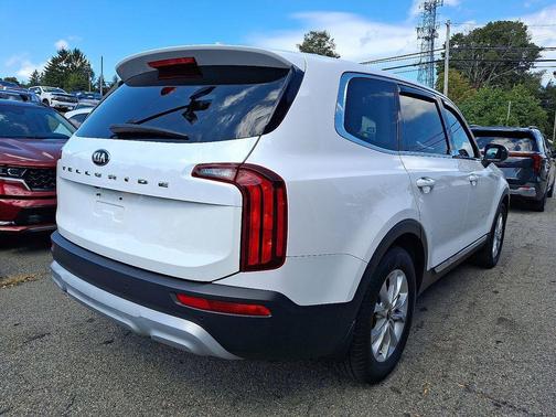 2021 Kia Telluride LX