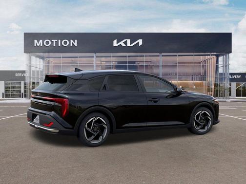 Aurora Black Pearl 2026 Kia K4 EX