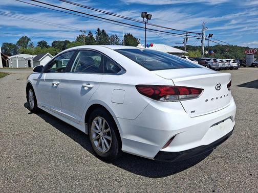 2018 Hyundai SONATA SE