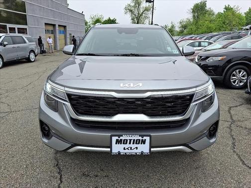 2023 Kia Seltos S
