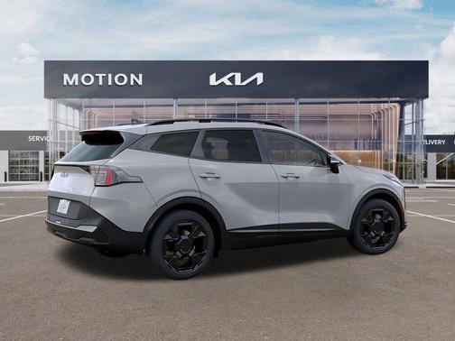 Wolf Gray 2027 Kia Sportage X-Line