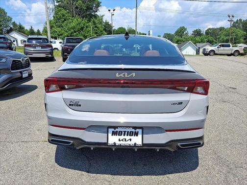 2022 Kia K5 GT-Line