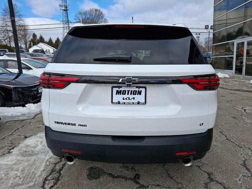 2022 Chevrolet Traverse LT Leather