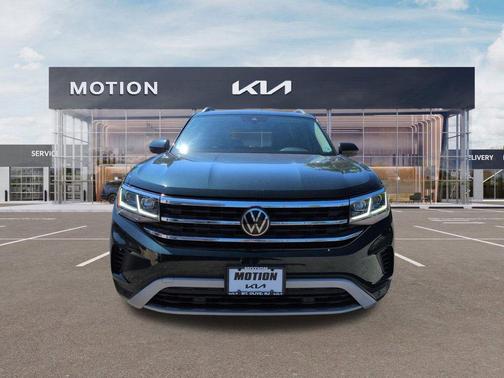 Black 2021 Volkswagen Atlas 3.6L SEL