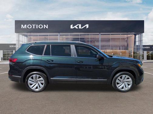 Black 2021 Volkswagen Atlas 3.6L SEL