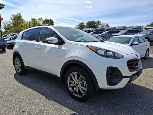 2022 Kia Sportage S